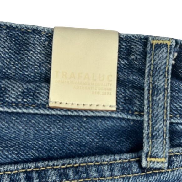 Zara Trafaluc Cropped Straight Leg Jeans Size 4 Denim Blue Pants Slit Distressed - Picture 8 of 13